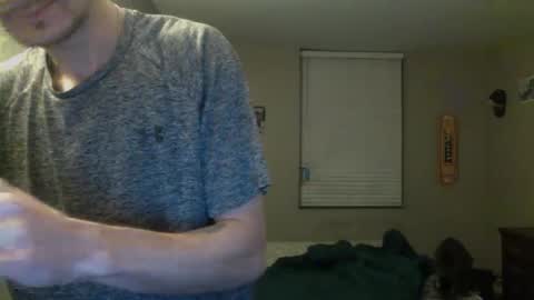 Snapshot of skater_v2 chatting on October 25, 10:28 am Christopher online show from October 25, 10:28 am