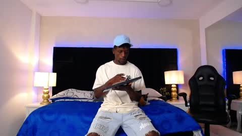 SKYLERBIGXXX online show from May 2, 3:53 am
