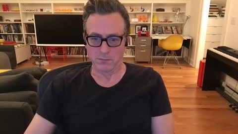 Skyline3371 online show from February 24, 5:30 am