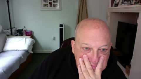 slick50000 online show from April 26, 4:37 pm