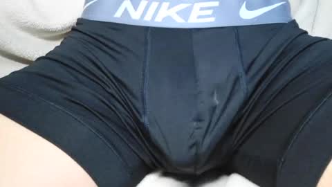 slimhungyvng online show from July 13, 7:38 pm