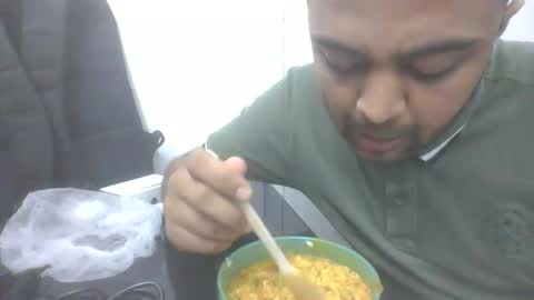 slothslav online show from March 1, 7:53 am