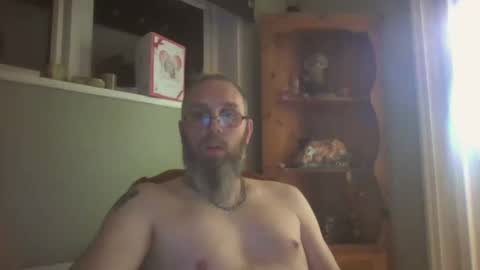 Snapshot of slutfucker20 chatting on February 25, 7:25 pm slutfucker20 online show from February 25, 7:25 pm