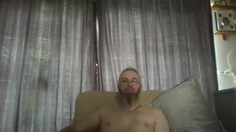 Snapshot of slutfucker20 chatting on February 23, 10:23 am slutfucker20 online show from February 23, 10:23 am