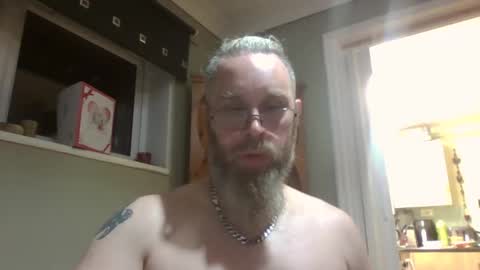 Snapshot of slutfucker20 chatting on February 27, 8:09 pm slutfucker20 online show from February 27, 8:09 pm