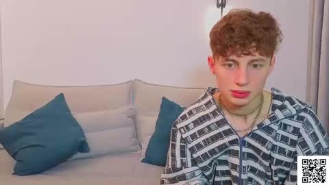 sluttsavage online show from May 30, 1:44 pm