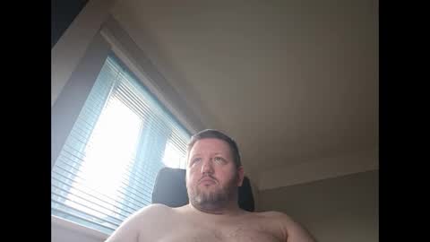 smallone19832 online show from December 17, 9:28 am