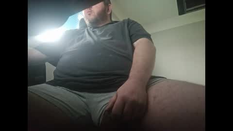 smallone19832 online show from February 8, 9:13 am