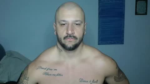 Snapshot of smithduke chatting on October 22, 5:00 am smithduke online show from October 22, 5:00 am