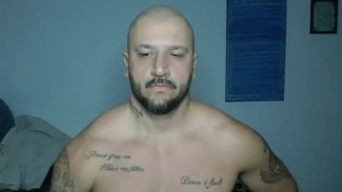 Snapshot of smithduke chatting on October 24, 2:57 am smithduke online show from October 24, 2:57 am