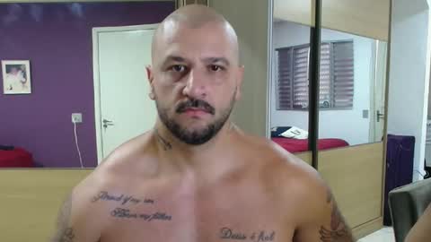 Snapshot of smithduke chatting on February 6, 6:56 pm smithduke online show from February 6, 6:56 pm