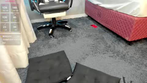 Smith Watson online show from February 10, 10:40 pm