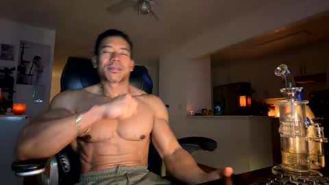 smoothripz online show from March 21, 8:19 am