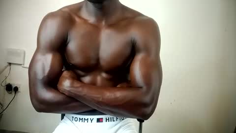 papi online show from April 3, 4:31 am