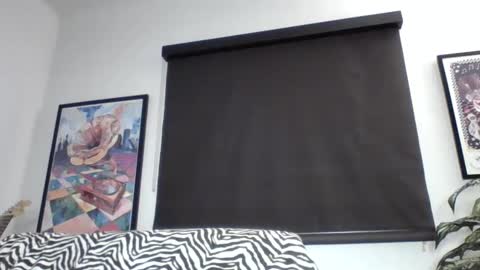 Snapshot of sofaking9 chatting on December 9, 9:28 am MicroAngelo online show from December 9, 9:28 am