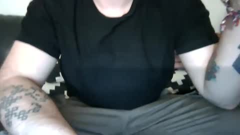 whiterabbit online show from December 8, 2:18 am