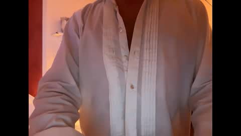 Snapshot of soulntribe chatting on December 4, 10:08 pm Litchie69 online show from December 4, 10:08 pm