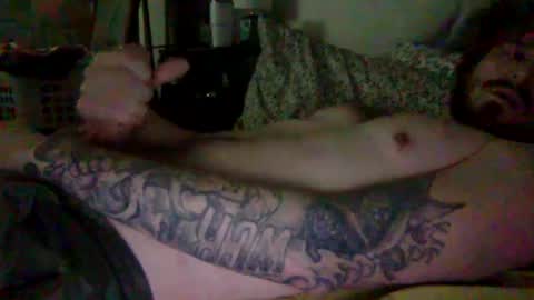 Snapshot of sp0ngie chatting on January 3, 2:08 pm sp0ngie online show from January 3, 2:08 pm