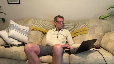 spaceman_fun online show from March 24, 5:18 pm