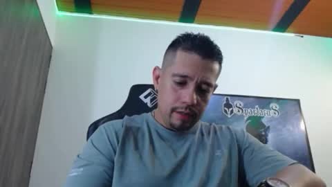     online show from November 19, 6:02 am