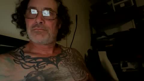 specter1972 online show from April 14, 2:00 am