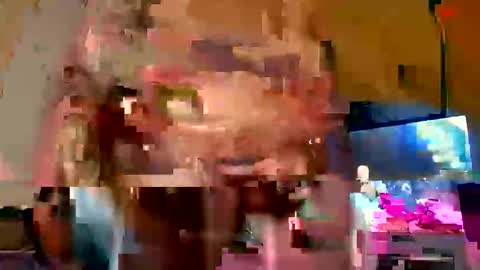 stronggd online show from December 5, 11:06 am