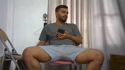 spicybuoy online show from February 1, 6:23 am