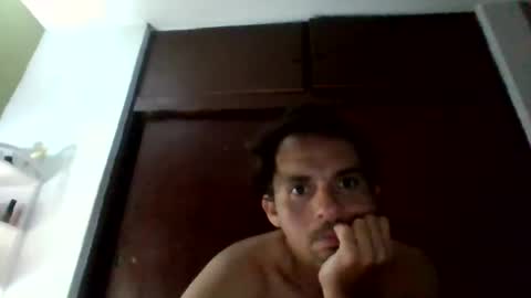 Chalinillo2269 online show from August 4, 3:12 am