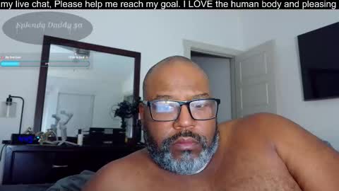 Snapshot of splenda_daddy_50 chatting on October 22, 9:46 am Blaque Jaystone online show from October 22, 9:46 am