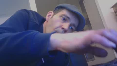 spliffray online show from December 5, 2:33 pm