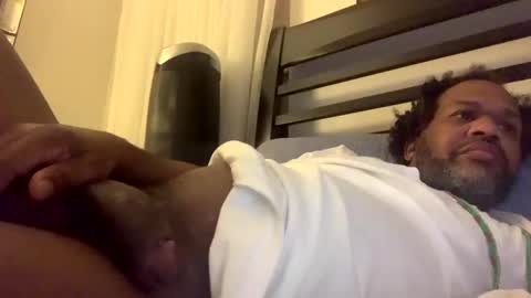 Snapshot of sportyesce chatting on January 3, 8:43 am sportyesce online show from January 3, 8:43 am