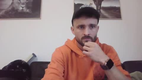 spyco82 online show from December 31, 8:48 am