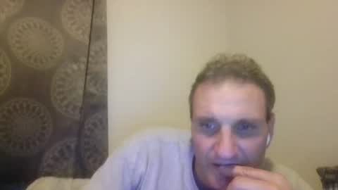 Snapshot of squirtn4mee chatting on October 24, 4:14 am Squirtn4mee online show from October 24, 4:14 am