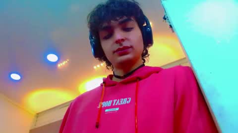 ethan online show from January 6, 1:37 pm