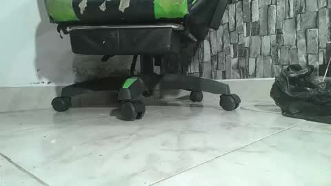 sr master cum its my old account online show from December 23, 12:30 am