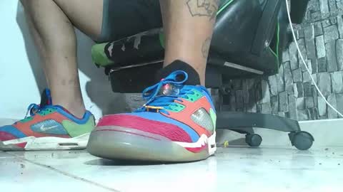 sr master cum its my old account online show from November 13, 2:38 am