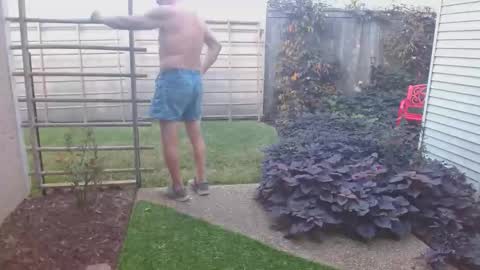 srtxshow online show from November 16, 8:44 pm