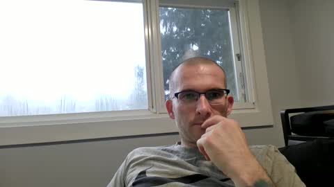 sscccooottt online show from March 24, 1:33 am