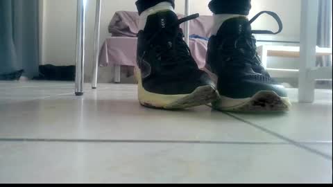 ssenzo online show from January 8, 9:58 am