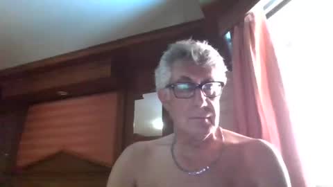 star0806666a online show from February 1, 7:05 am