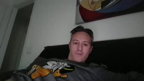 sten015 online show from February 10, 7:02 am