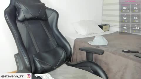 Snapshot of steveen_77_ chatting on October 10, 1:54 am steveen_77_ online show from October 10, 1:54 am