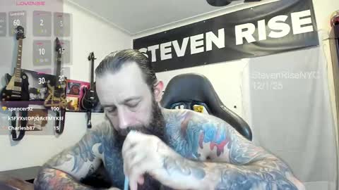 StevenRiseNYC online show from December 2, 2:36 am