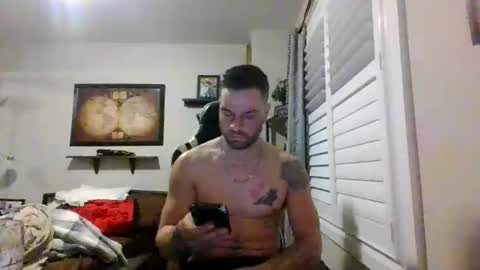 steveross33 online show from March 20, 12:03 am