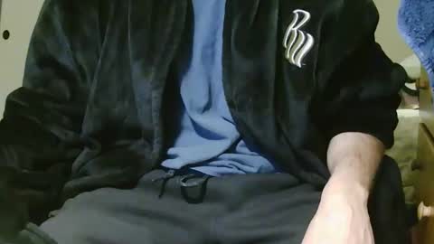 Chillguy online show from April 14, 5:29 am