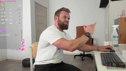 Stewart Barnz online show from March 10, 2:34 pm