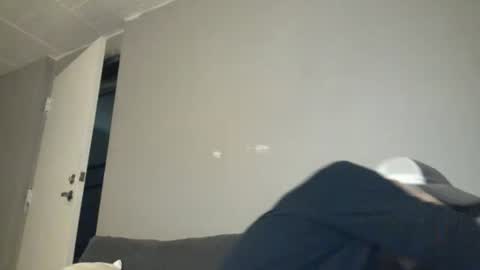 stickymouse45 online show from April 6, 5:41 am