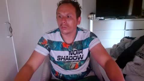 Axel online show from July 18, 4:23 pm