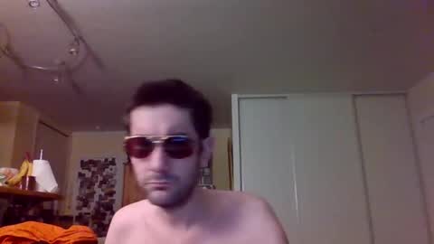 Snapshot of stmnog9477 chatting on January 21, 3:06 am Julien9477 online show from January 21, 3:06 am