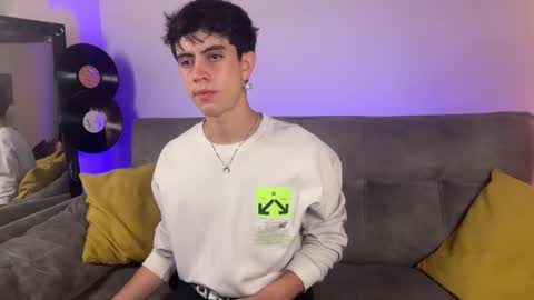 Stolas online show from March 2, 11:23 pm